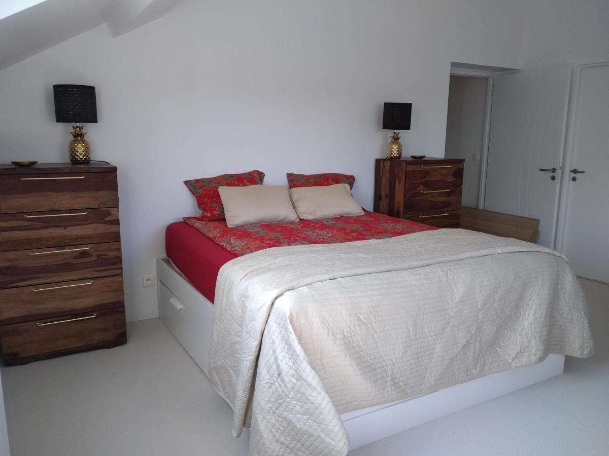 La Villa D A Cote Marigny, Lac De Chalain Mont-Sur-Monnet Εξωτερικό φωτογραφία